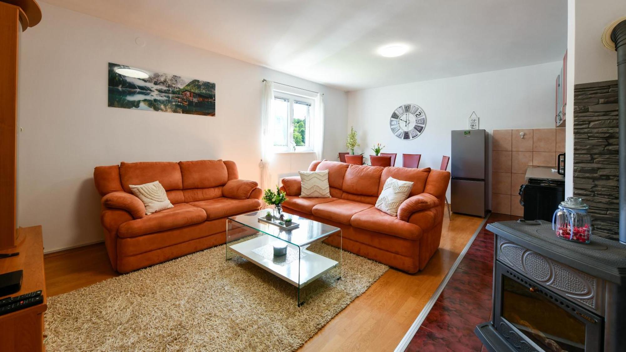 Apartman Tina Rakovica Exterior foto